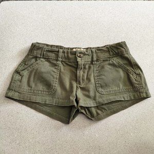 Hollister Low Rise Stretch Olive Shorts